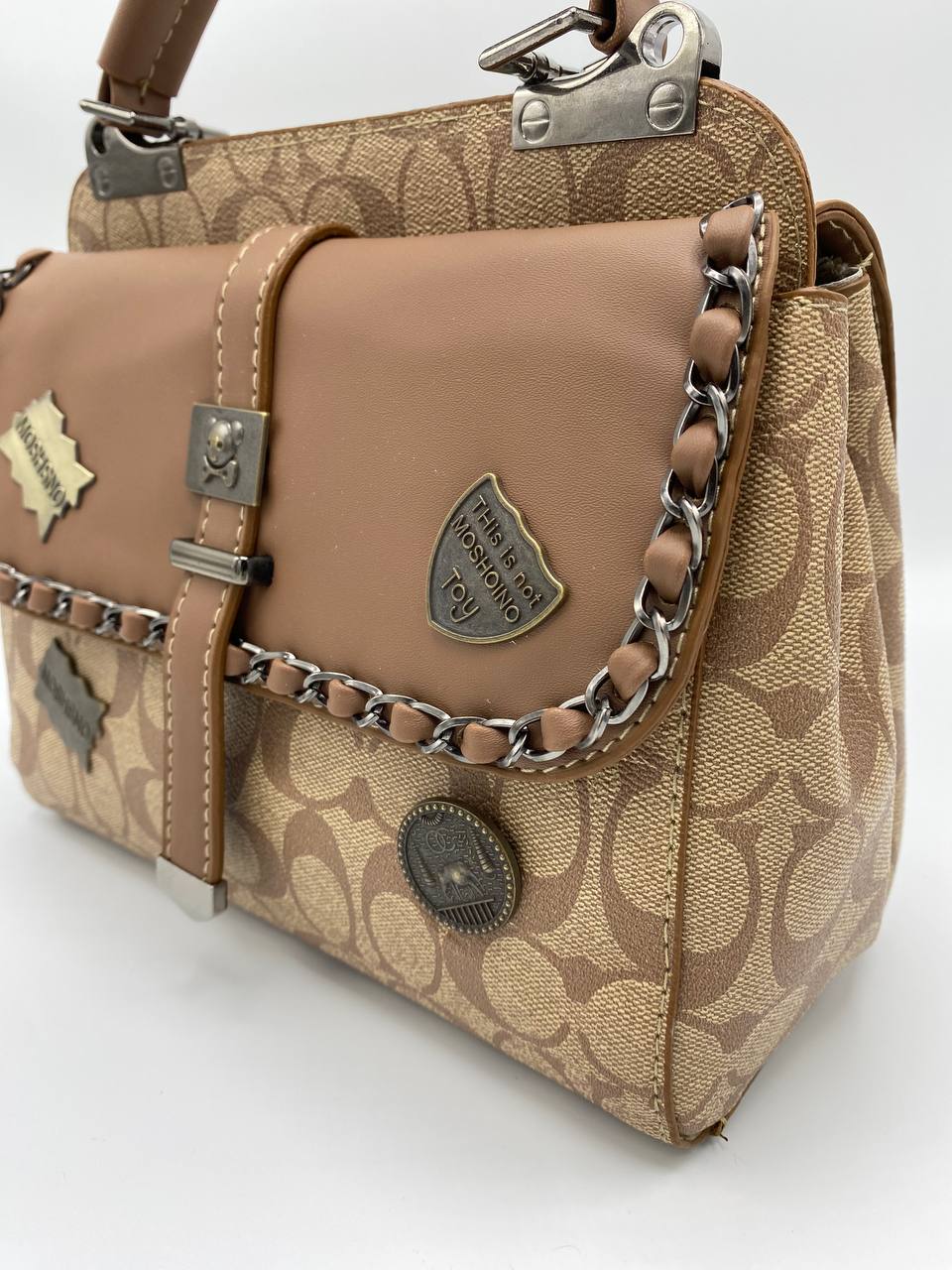 Newyork Coach