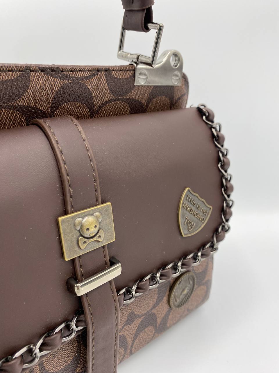 Newyork Coach