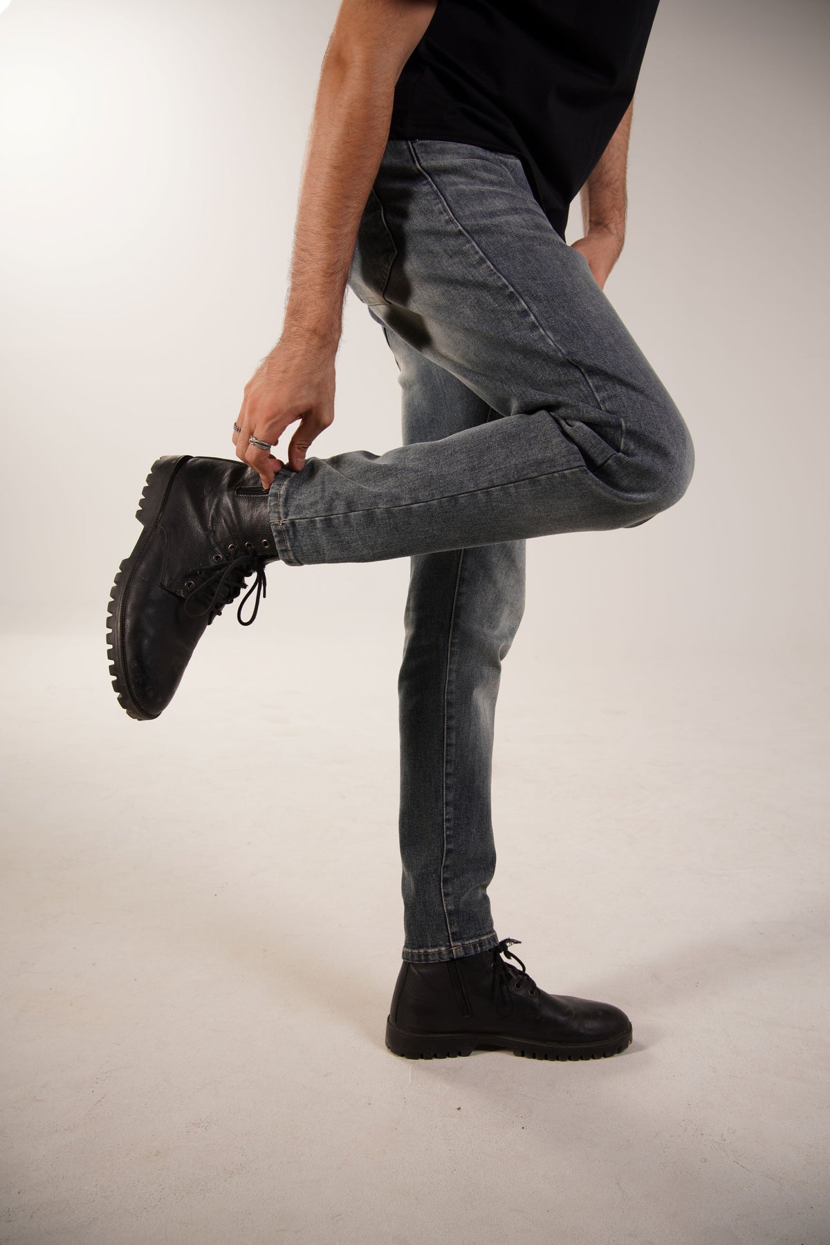 Whisker jeans