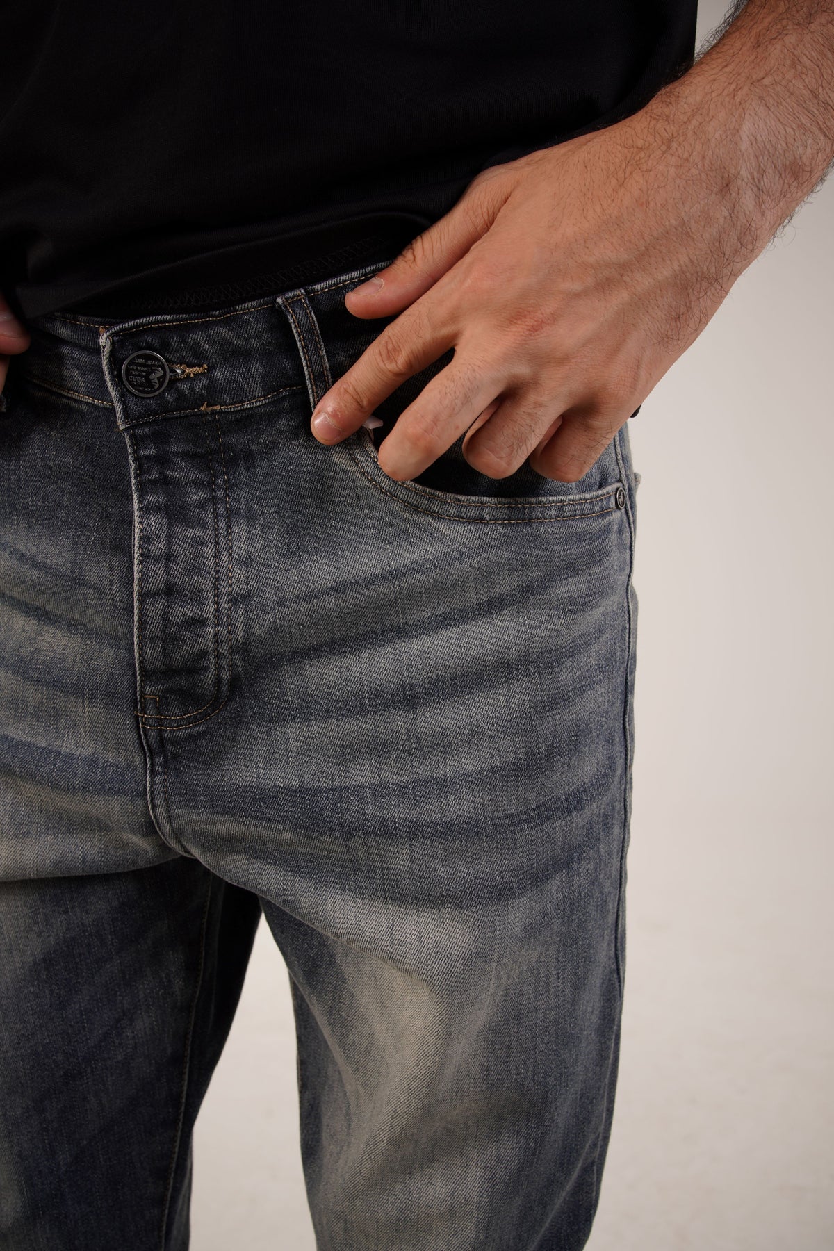 Whisker jeans